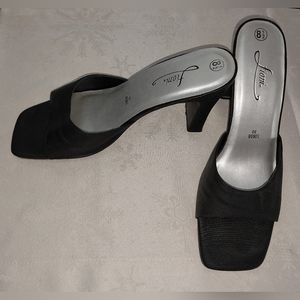 Fioni Black Square Toe 4" Block Heel Mules Slip on Sandals Size 8.5